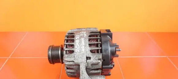 Opel Insignia A Generator/alternator 13502581 20MB33