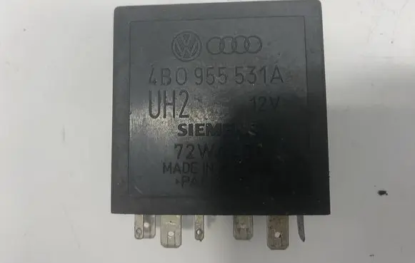 Audi A4 S4 B5 8D Other relay 4b0955531a