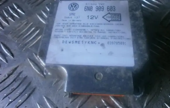 Volkswagen Sharan Airbag control unit/module 6n0909603 5wk4137
