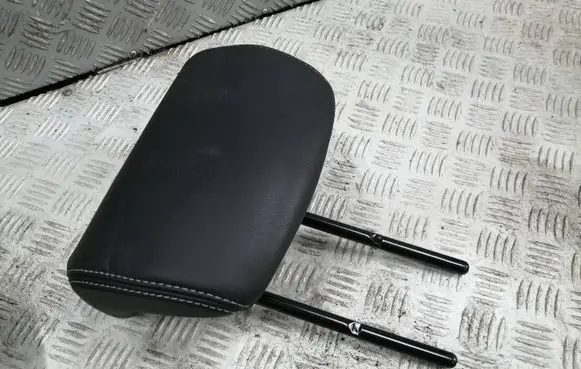 Renault Laguna III Rear seat headrest 