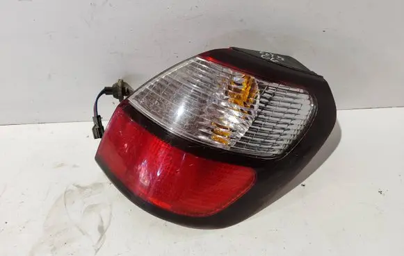 Subaru Outback Rear/tail lights WF06R
