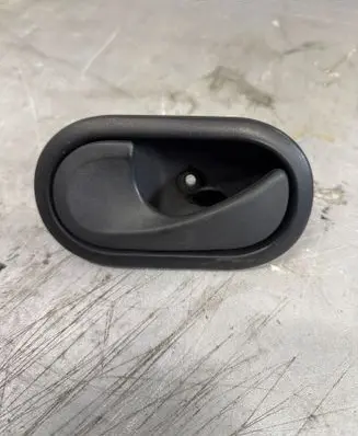 Renault Master III Rear door interior handle 310579