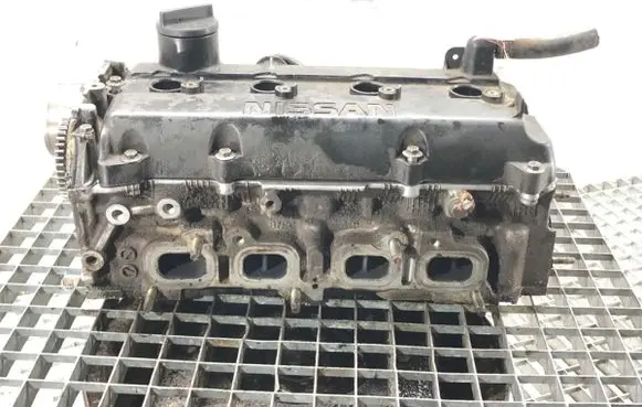 Nissan Altima Engine head 