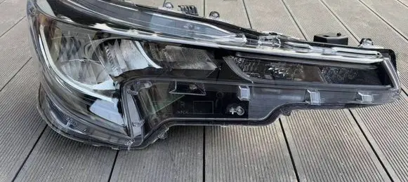 Toyota Corolla E210 E21 Headlight/headlamp 81110-02S60