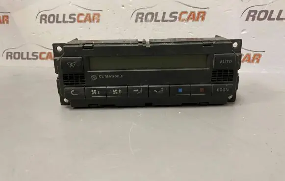 Volkswagen PASSAT B5.5 Climate control unit