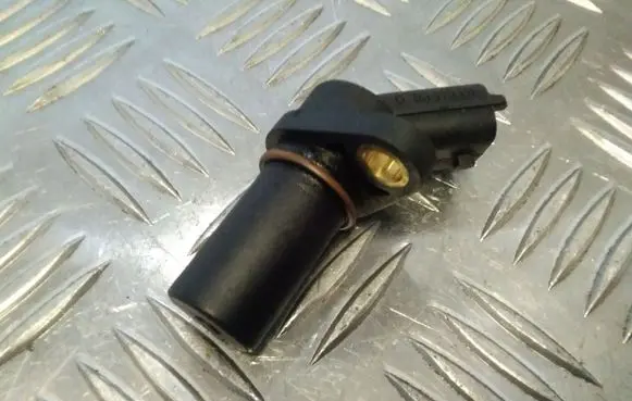 Opel Corsa C Crankshaft position sensor 0261210151