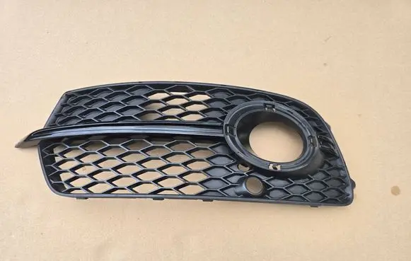 Audi Q5 SQ5 8R Front fog light trim/grill 8R0807681S