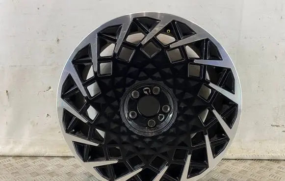 R20 alloy rim