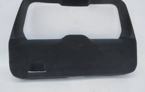 Volvo V70 Tailgate trim 0056396