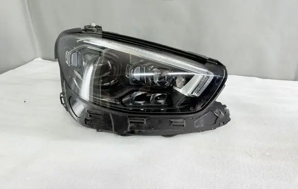 Mercedes-Benz E W213 Headlight/headlamp A2139060210