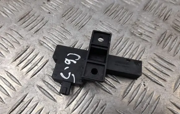 Audi A6 S6 C6 4F Keyless (KESSY) go control unit/module 4F0907247