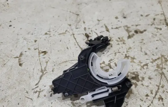 Mercedes-Benz E C207 W207 Seat pressure sensor A2048701551