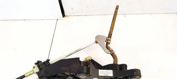 Ford Fiesta Gear shifter/selector 2S6R7C453ME