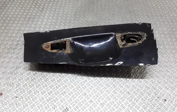 Volkswagen PASSAT B6 Front door exterior handle/bracket 3C0837885E