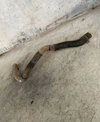 Dacia Sandero II Engine coolant pipe/hose