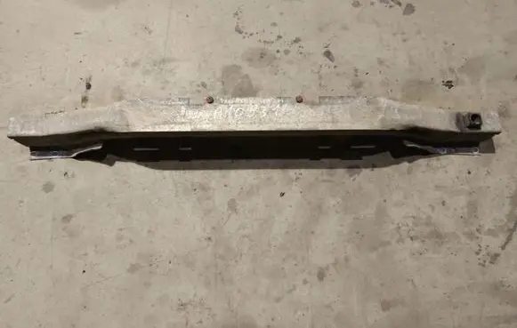 Opel Astra H Rear beam 