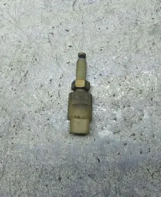 Audi A6 S6 C5 4B Brake pedal sensor switch 4A0945515A