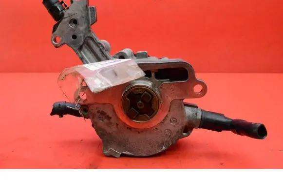 Volkswagen Touran I Vacuum pump 038145209C