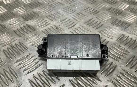 Skoda Octavia Mk3 (5E) Parking PDC control unit/module 5Q0919283D 5Q0919283