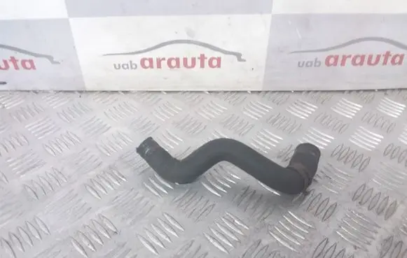 Volkswagen Golf V Engine coolant pipe/hose