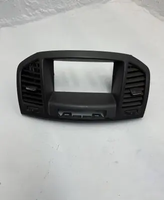 Opel Insignia A Dash center air vent grill