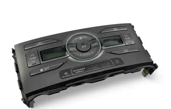 Toyota Auris 150 Interior fan control switch 5590002220B