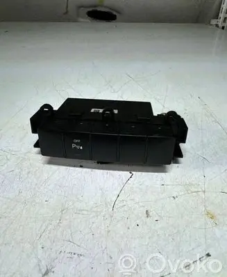 Mercedes-Benz B W245 Parking (PDC) sensor switch 1698208210