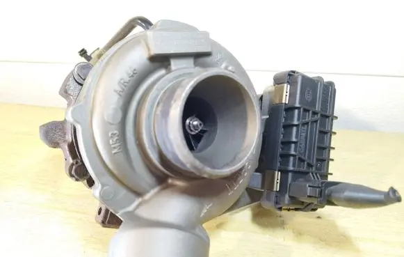 Chrysler PT Cruiser Turbo A6640900080 Gt1749V