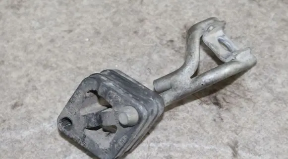 Muffler mount bracket/holder