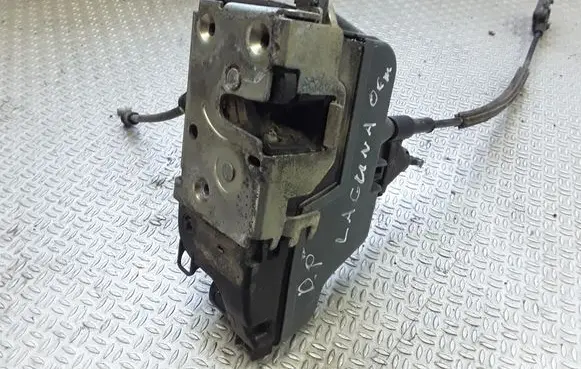 Renault Laguna II Front door lock