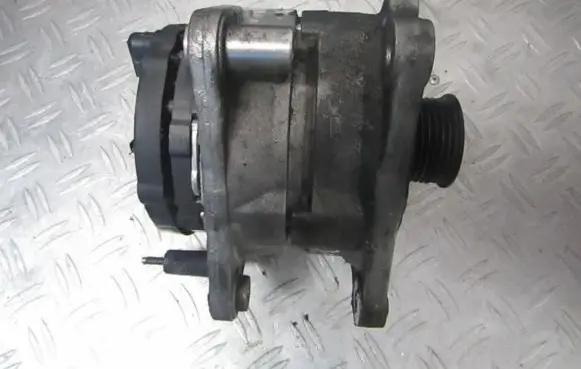 Volkswagen Golf V Generator/alternator 03c903023d 0124325128