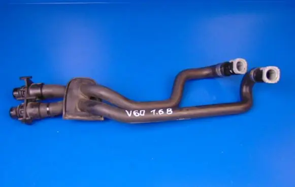 Volvo V60 Engine coolant pipe/hose