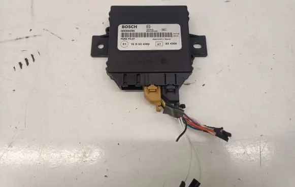 Mercedes-Benz E W212 Parking PDC control unit/module 6002JC0000