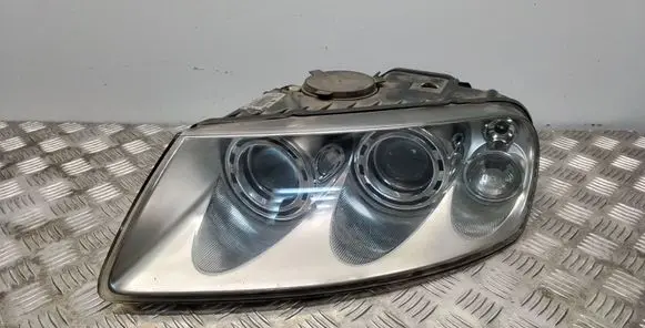 Volkswagen Touareg I Headlight/headlamp 3D0909157