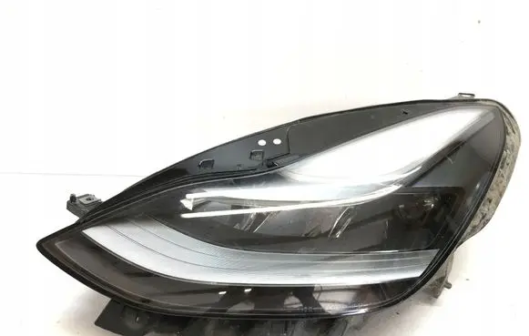 Tesla Model 3 Headlight/headlamp