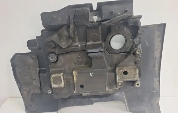 Toyota Corolla Verso AR10 Engine cover (trim)