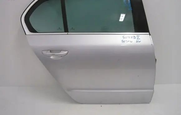 Skoda Rapid (120G, 130G, 135G) Door (2 Door Coupe) 