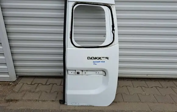 Dacia Dokker Rear door
