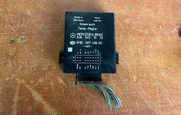 Mercedes-Benz Vito Viano W638 Other control units/modules 6385451032