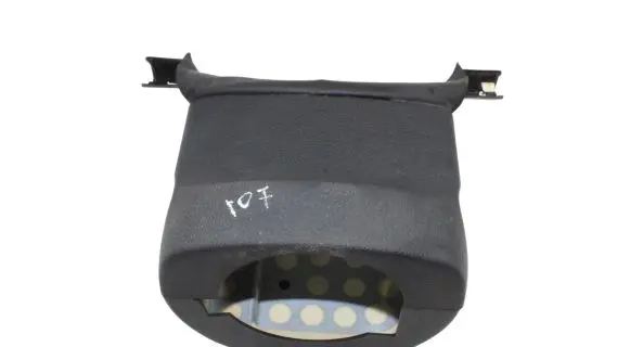Volkswagen Scirocco Steering wheel column trim