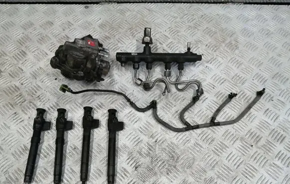 Fuel injector