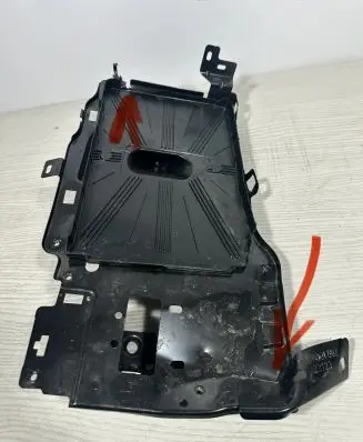 Opel Grandland X Battery tray 9815288480 9817230480