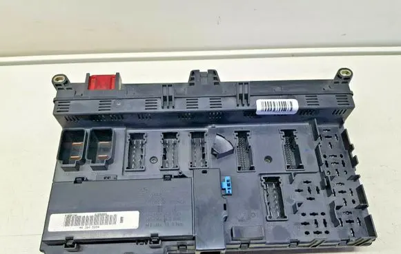 BMW X5 E53 Fuse module 8384525