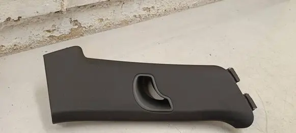 Porsche Cayenne (92A) (B) pillar trim (top) 7p5867241m