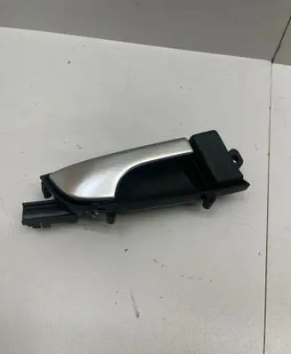 Audi A3 S3 8P Front door interior handle 8P3867020B