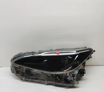 Toyota Yaris Cross Headlight/headlamp 8115B0DP40