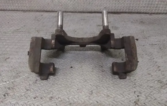 Opel Zafira B Front Brake Caliper Pad/Carrier 