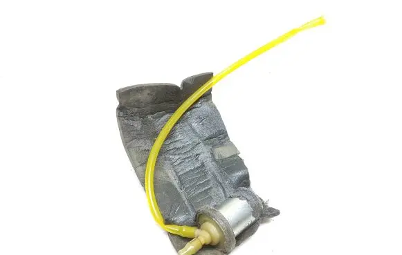 Toyota Land Cruiser (J200) Vacuum air tank 1KA121