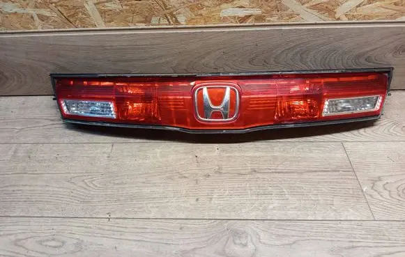 Honda Civic Tailgate rear/tail lights 13216721