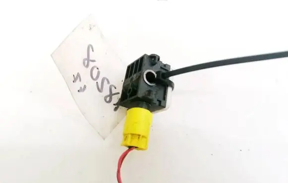 Mercedes-Benz ML W164 Airbag deployment crash/impact sensor 0038202826